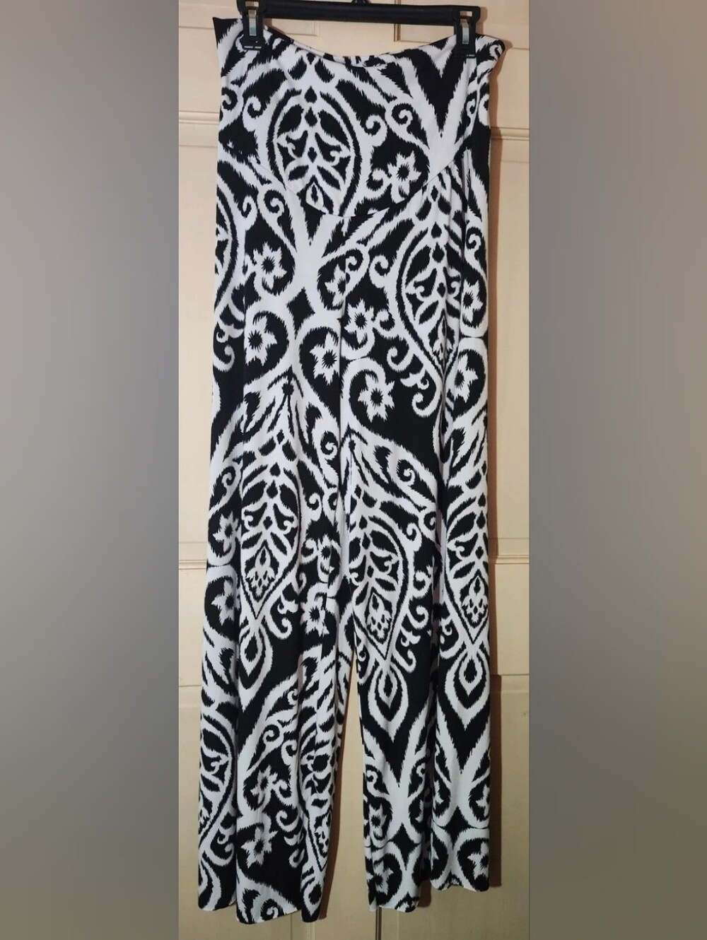 Women's Maturnity Black & White Wide-Leg Printed Pants